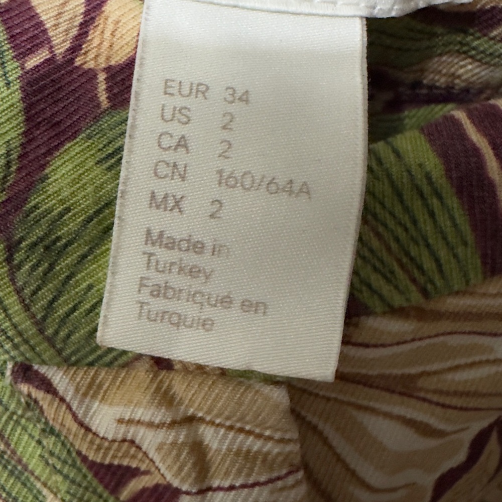 H&M | NWOT Turkey Olive Green Floral Printed High-Rise Straight Leg Pants (sz 2) - Picture 11 of 14